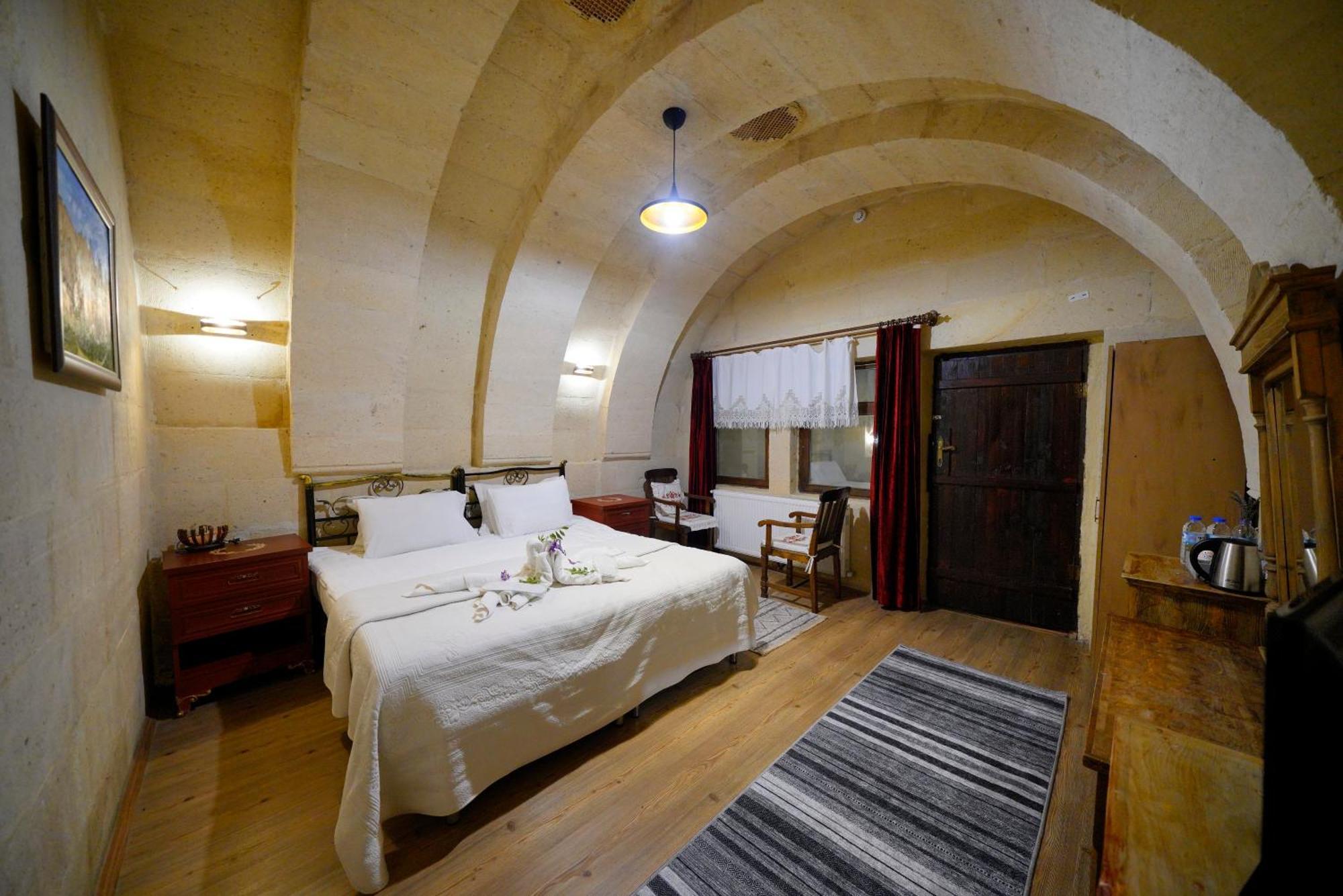 Antik Cave House Hotell Urgup Eksteriør bilde