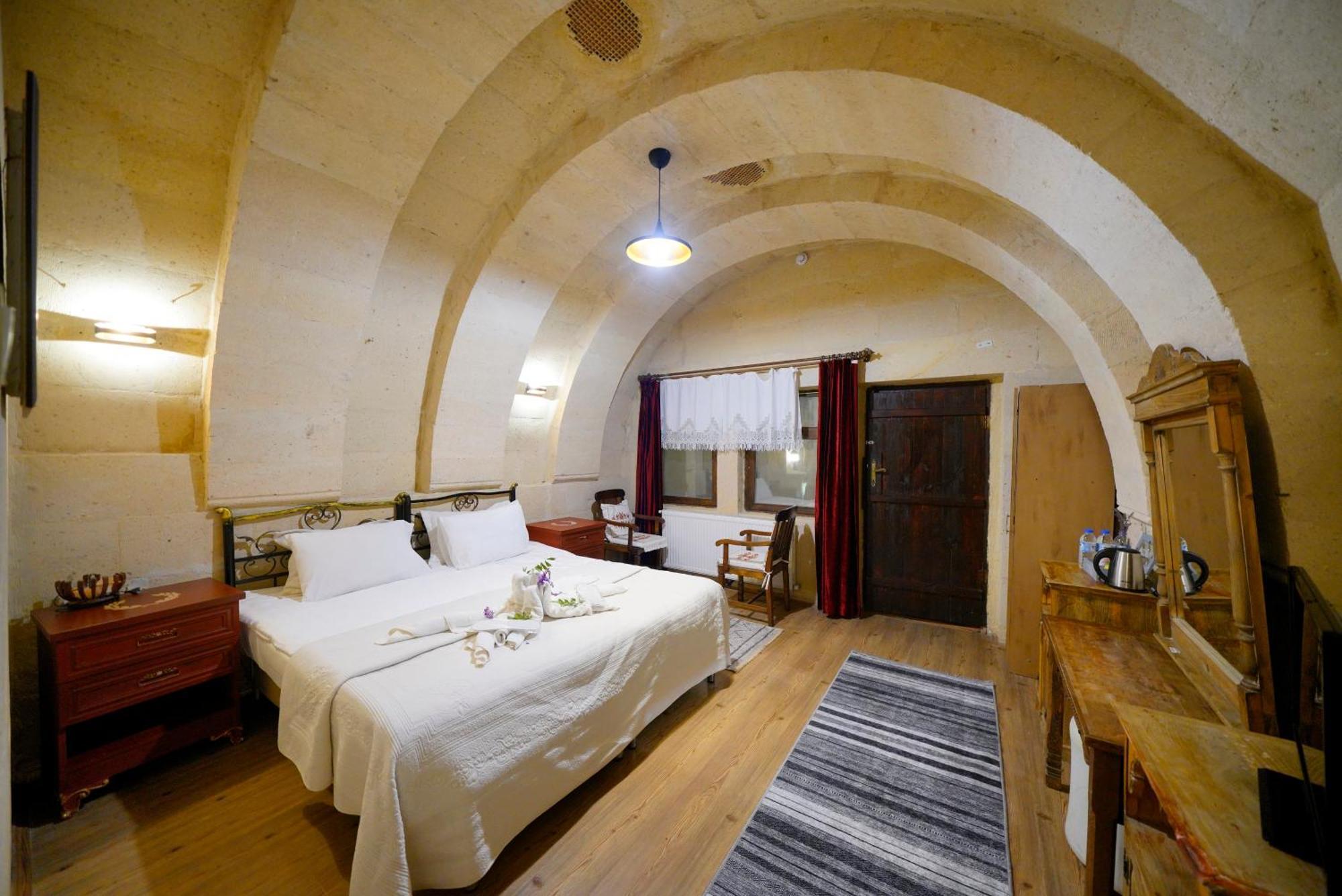 Antik Cave House Hotell Urgup Eksteriør bilde