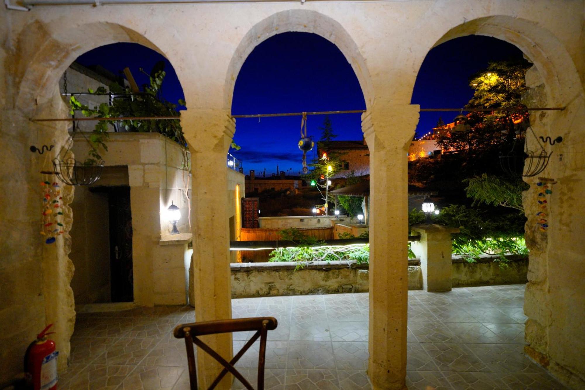 Antik Cave House Hotell Urgup Eksteriør bilde