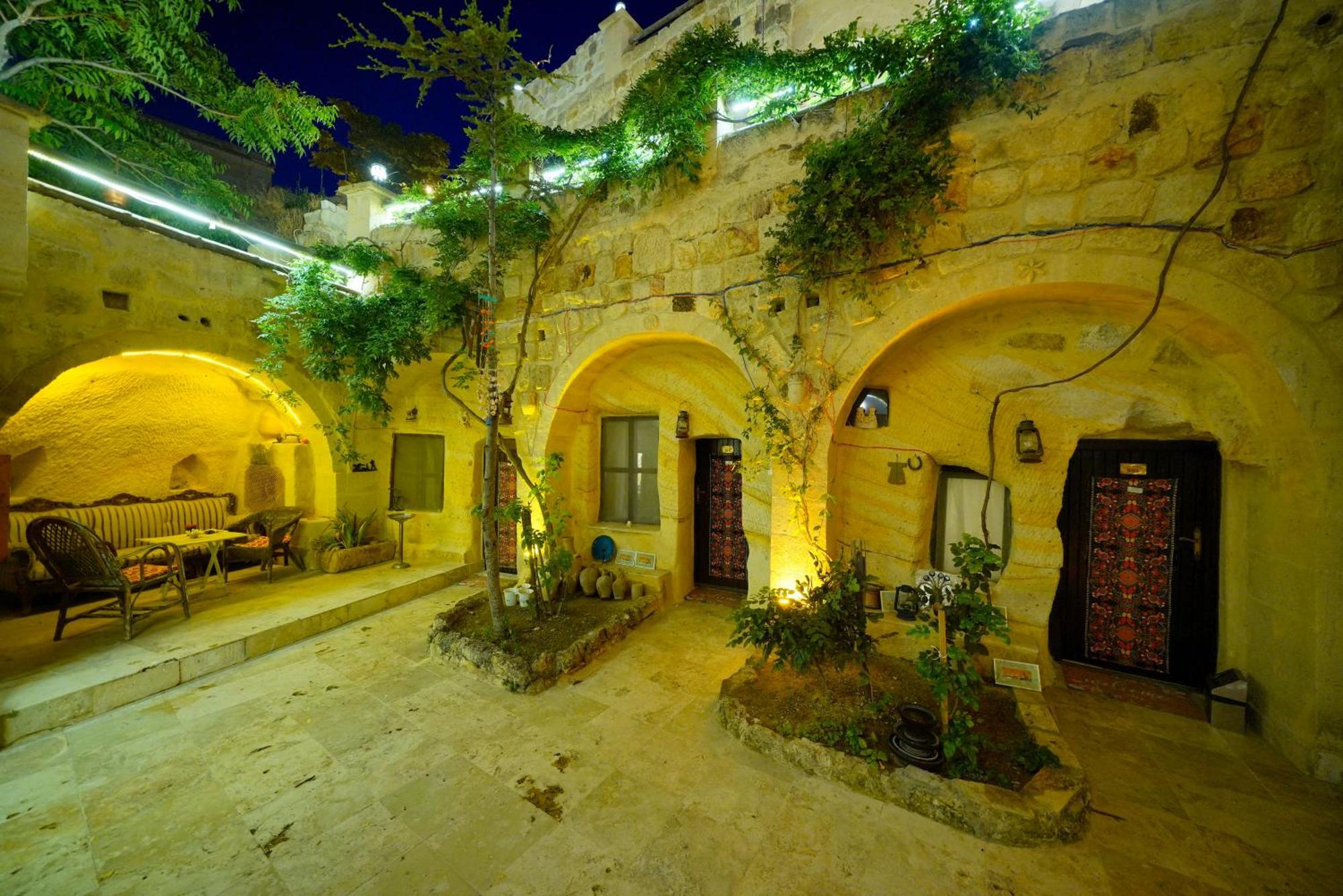 Antik Cave House Hotell Urgup Eksteriør bilde